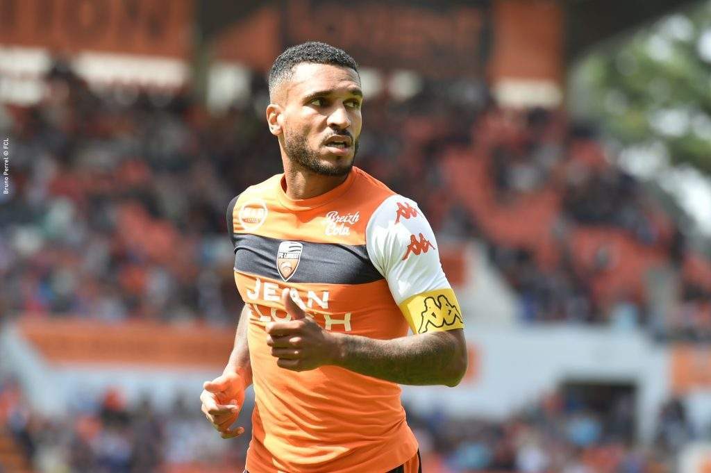 波尔图训练开放日；赛后篮板制胜引欢呼；法甲在即；更衣室氛围转暖的简单介绍-亚博电竞入口